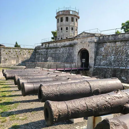 Katarina Apartment *